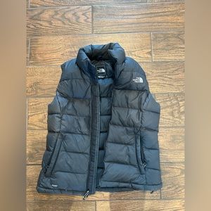 Women’s north face vest